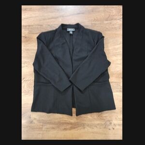 NYCC Elegant Black Women's Blazer